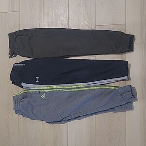 3 pairs boys sweatpants/joggers